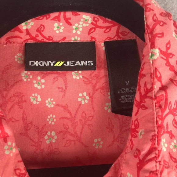 DKNY Jeans Women's Size Medium Floral Snap Front Shirt Pink - Picture 2 of 9